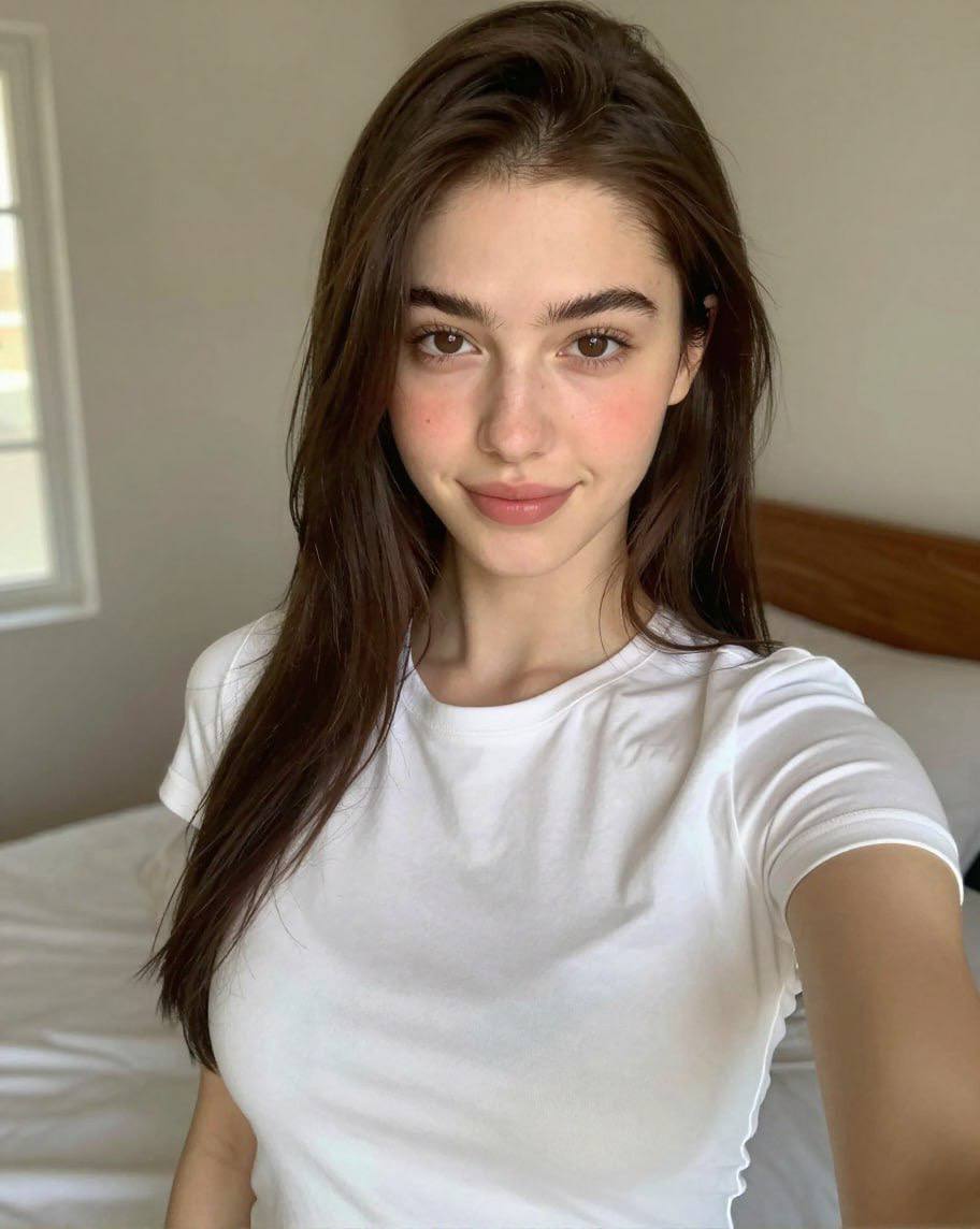 Eva Maria professional photo 5 - Elite model and content creator